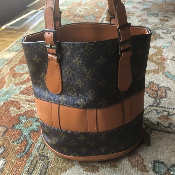 Louis Vuitton Handbags - *️⃣SOLD*️⃣ Louis Vuitton Vintage Bucket Bag